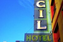 Le Cecil Hotel